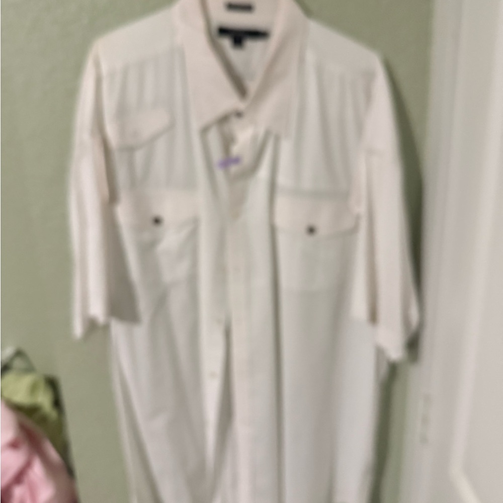 Men's button up short sleeve White Shirt size 5xl